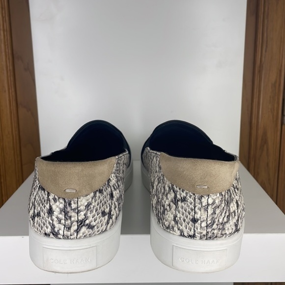 𝅺cole Haan Grandprø Snake scaled Fashion Flats - 11B - Picture 4 of 6